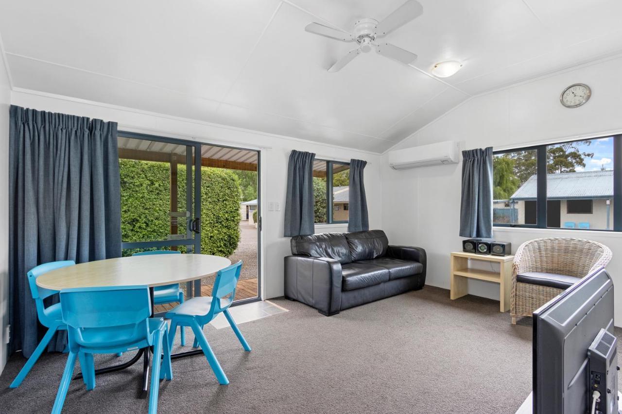 North South Holiday Park Christchurch Exterior foto